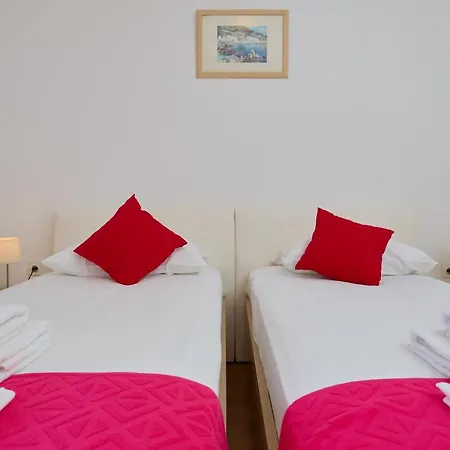 Boca - 3 Bedroom By The Sea